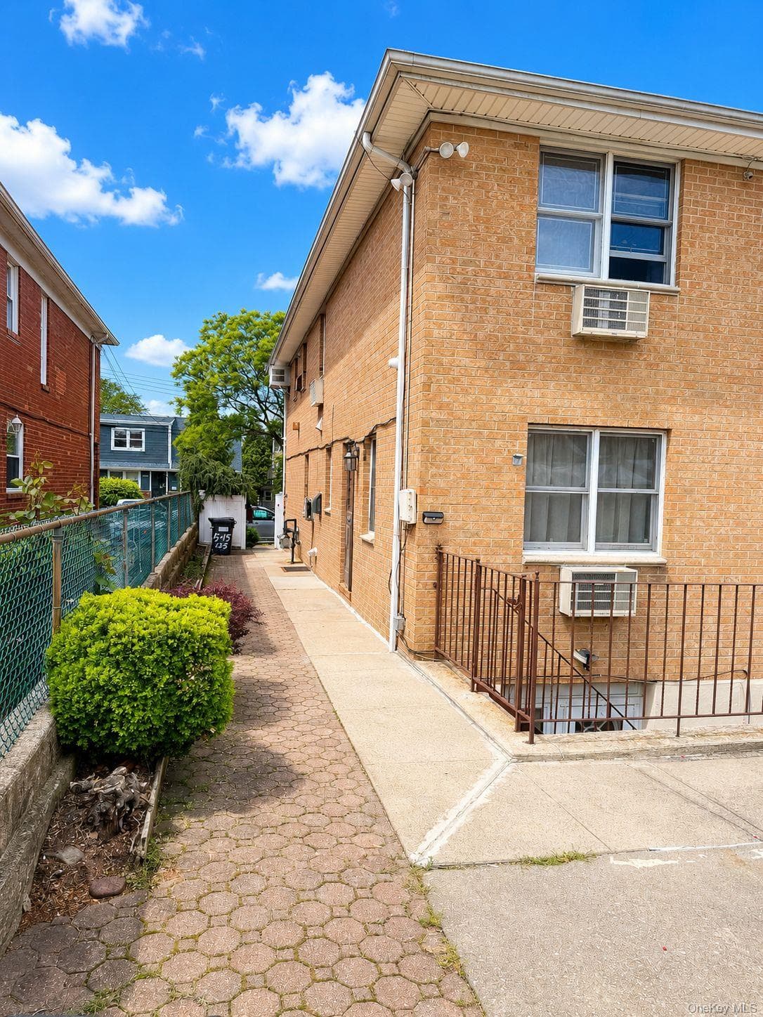 5-15 123rd Street thumbnail 20