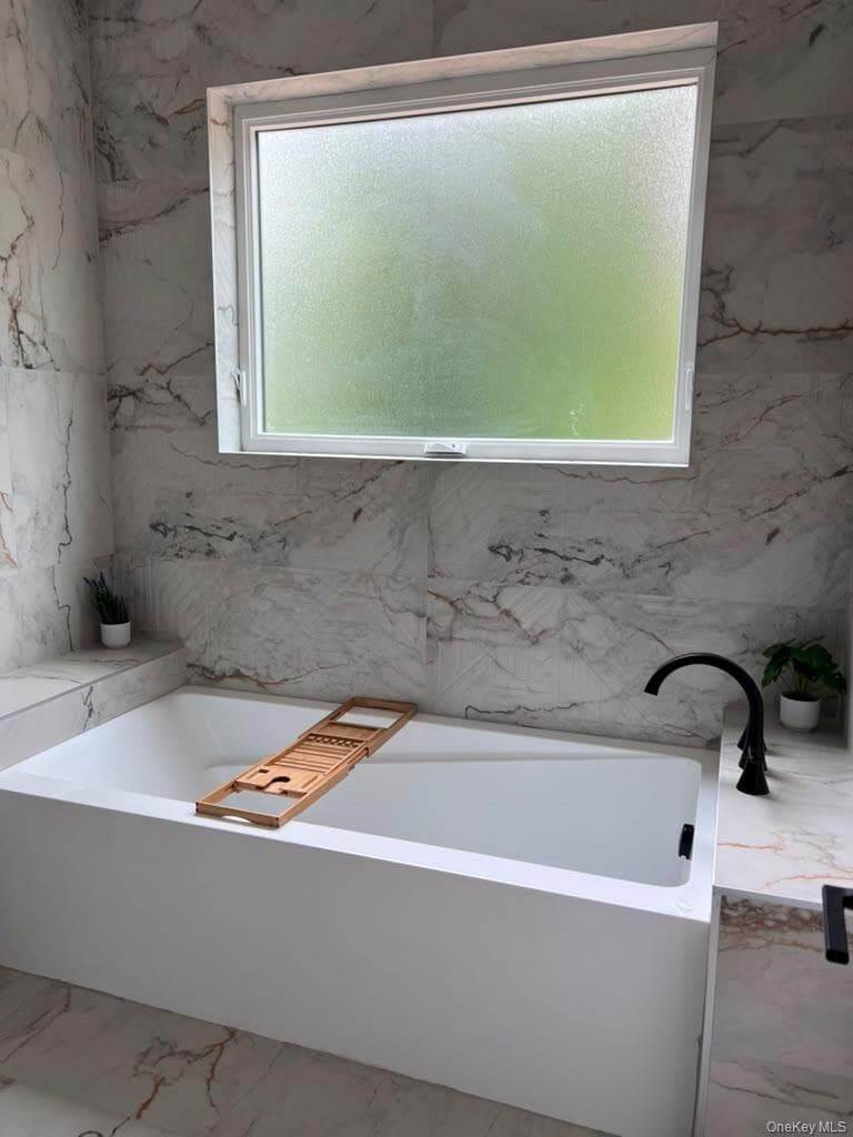 15 Treza Lane Unit: 102 thumbnail 30