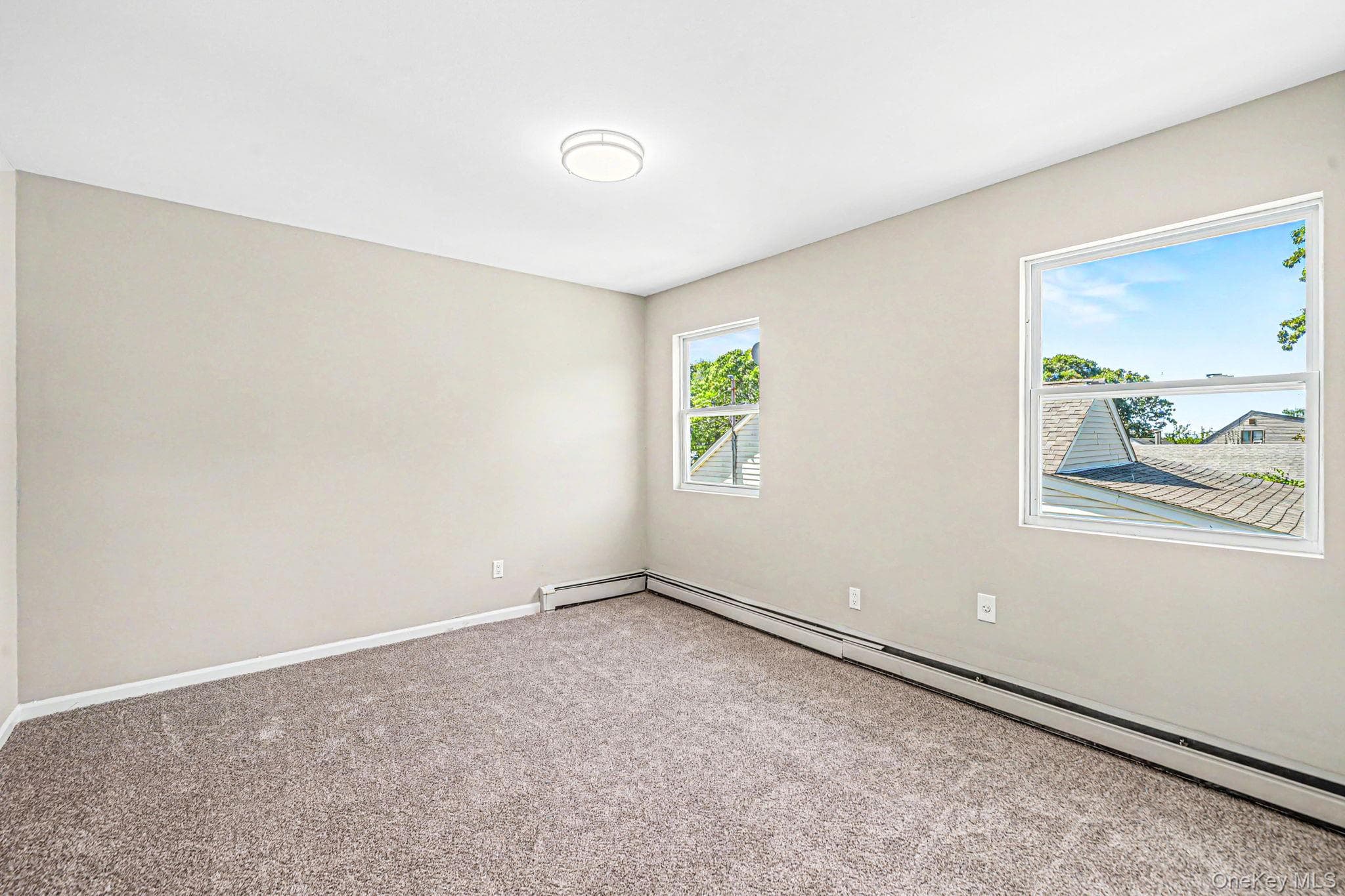 35 Lombardy Drive thumbnail 11