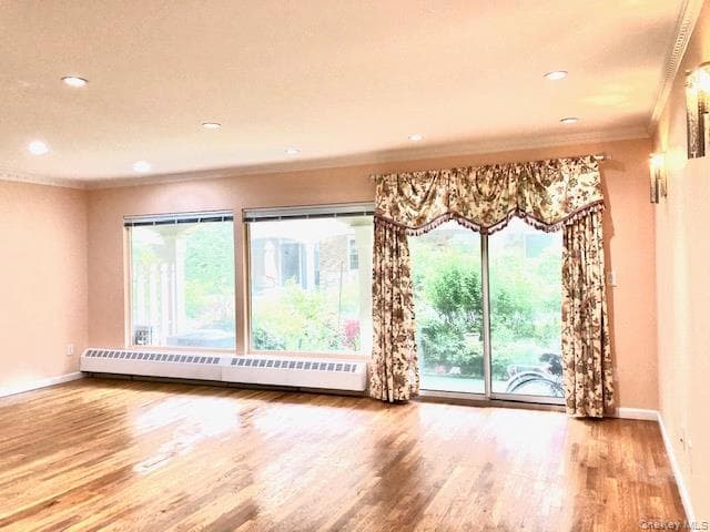 12-31 Robin Lane Unit: Triplex, 1st Floor thumbnail 6