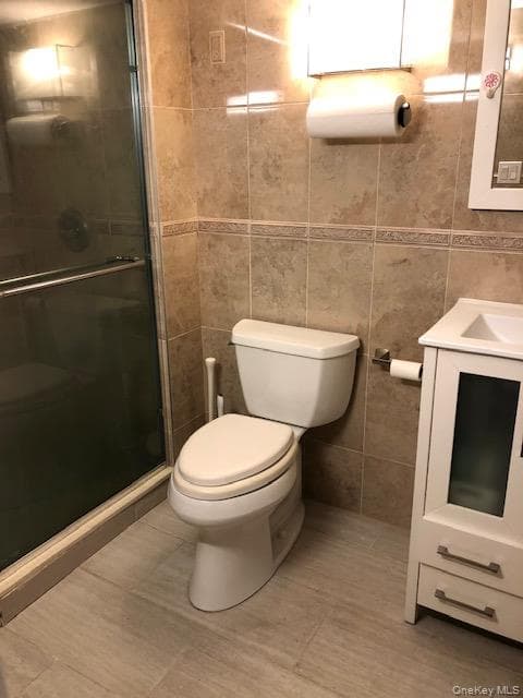 12-31 Robin Lane Unit: Triplex, 1st Floor thumbnail 9