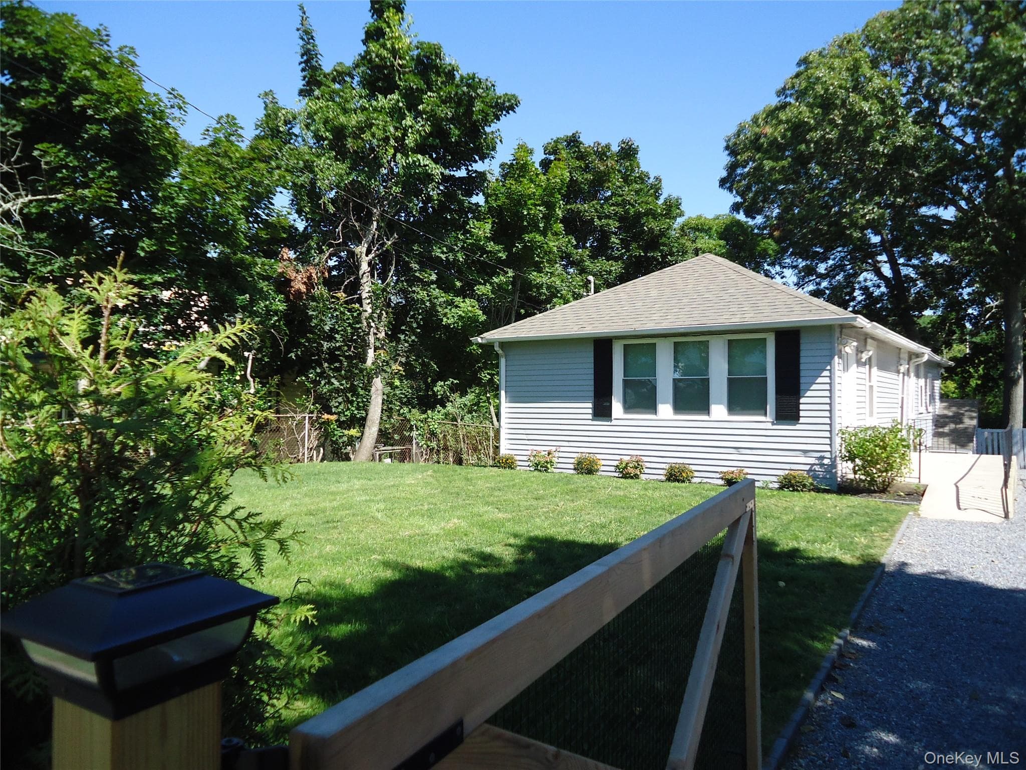 860 Flanders Road thumbnail 5
