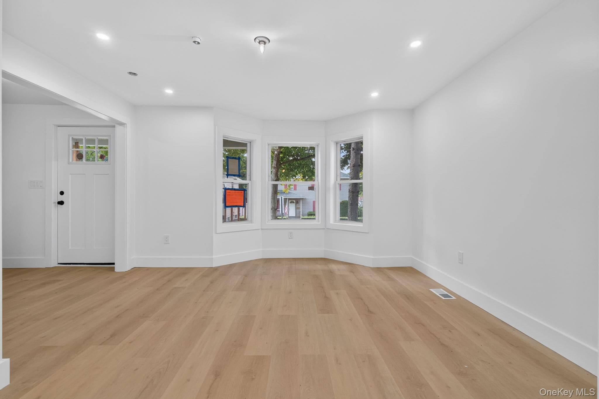 76 Poplar Street thumbnail 4