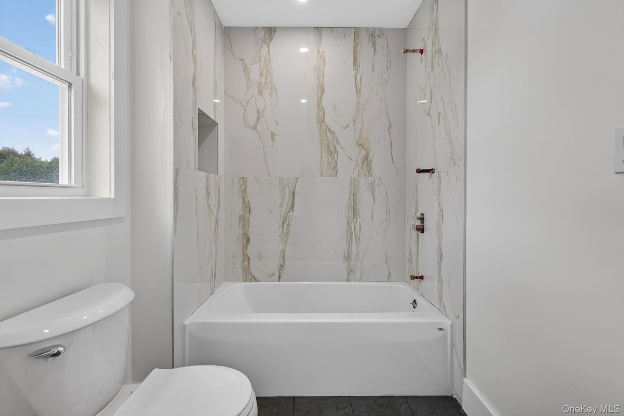 76 Poplar Street thumbnail 37