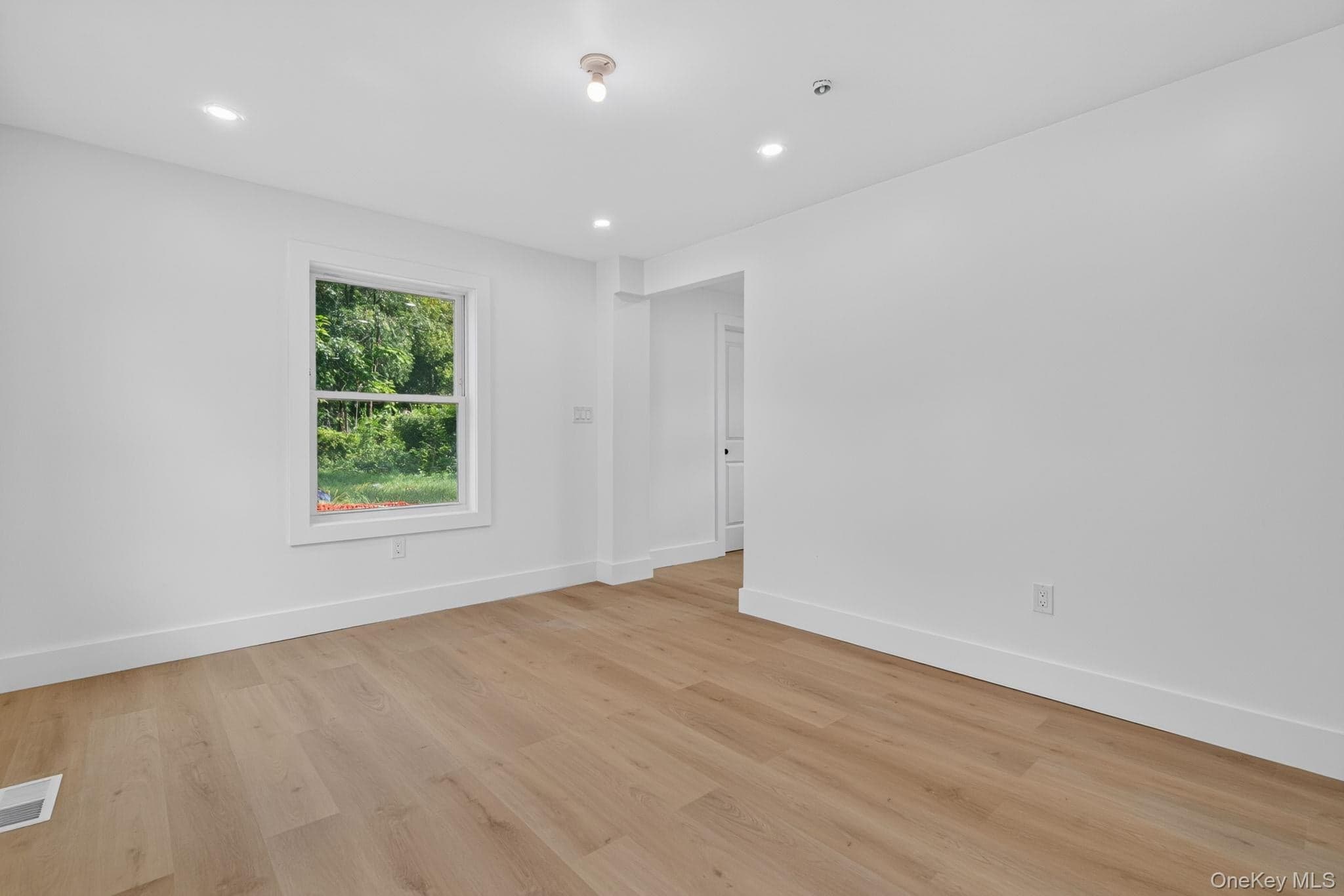 76 Poplar Street thumbnail 10