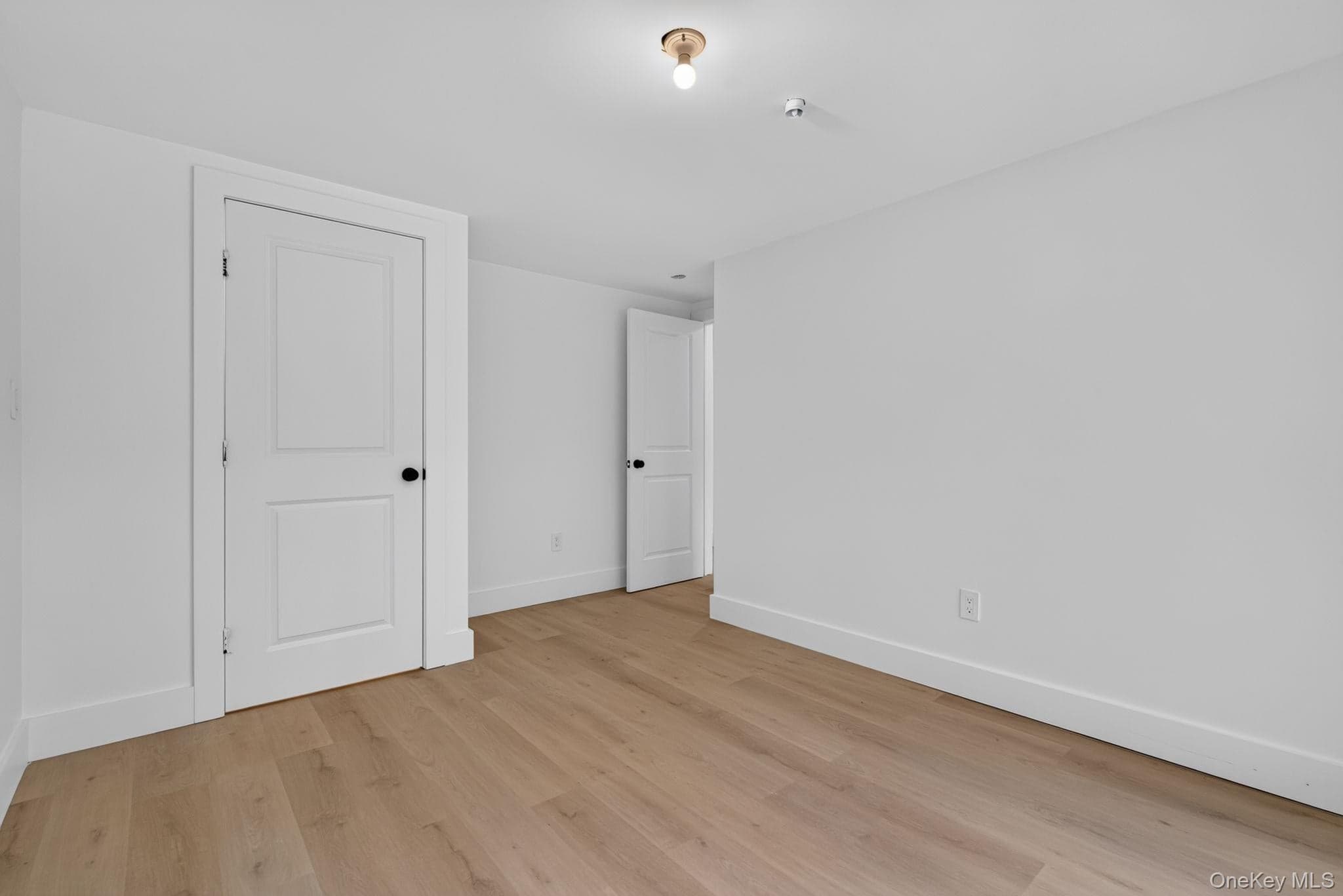 76 Poplar Street thumbnail 24