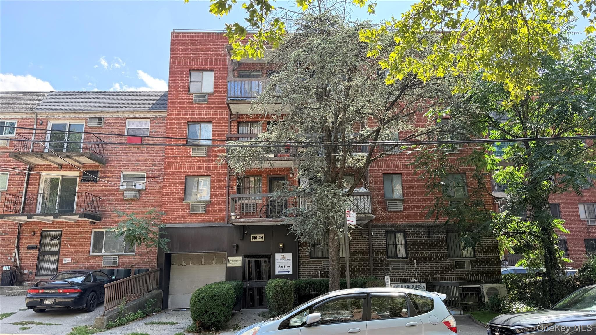 140-44 34th Avenue Unit: 3D, Flushing