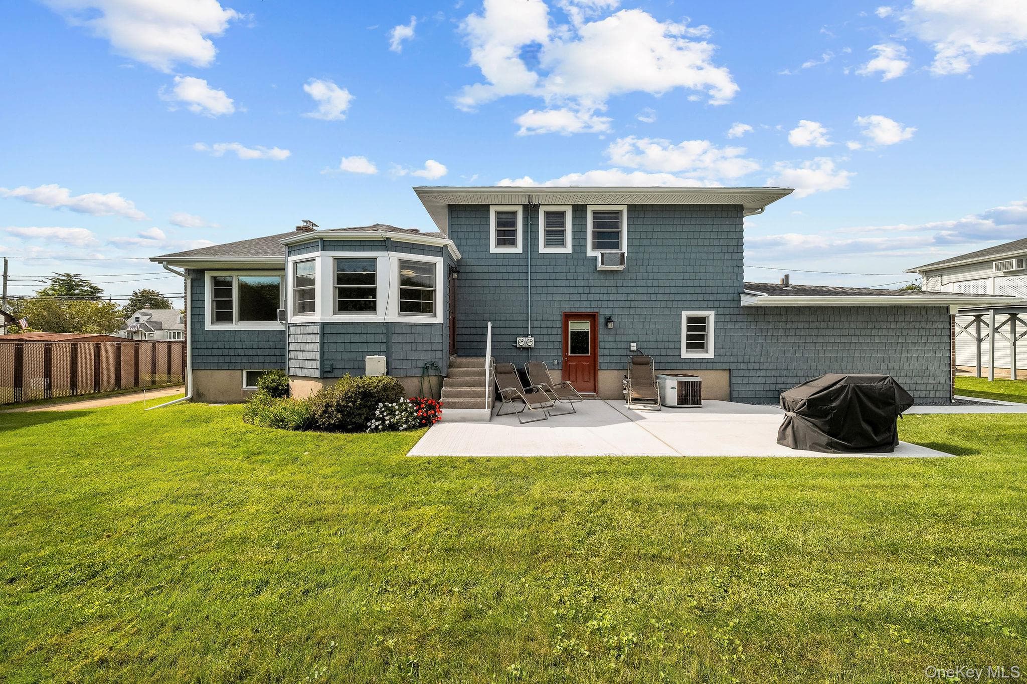 47 Diamond Avenue thumbnail 32