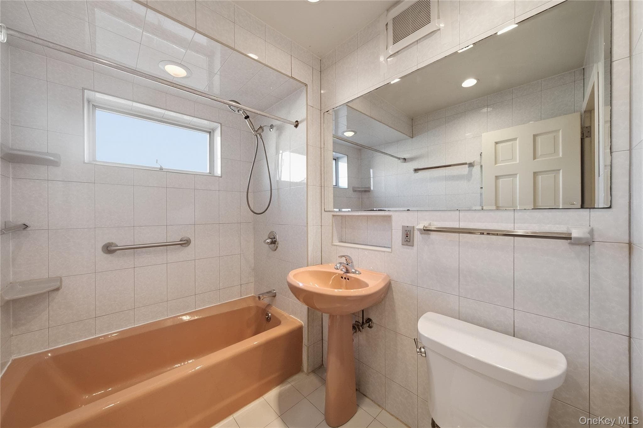 61-17 81st Street thumbnail 11