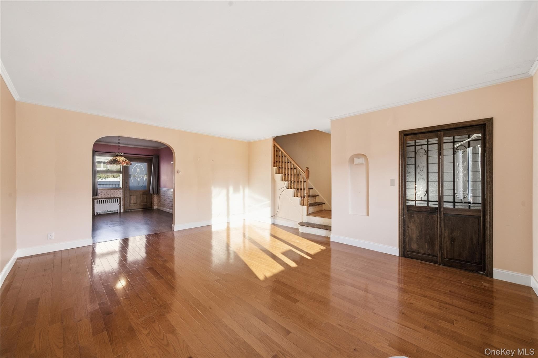 61-17 81st Street thumbnail 4
