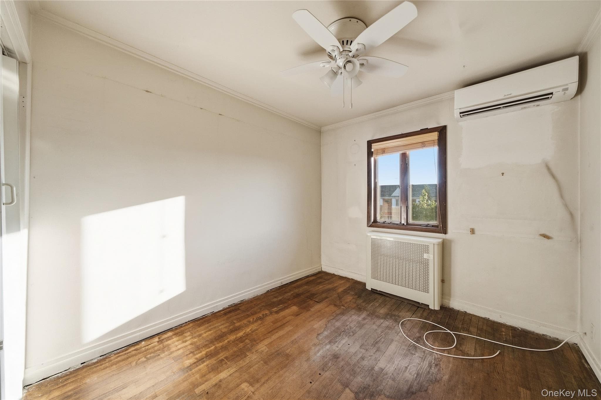 61-17 81st Street thumbnail 13