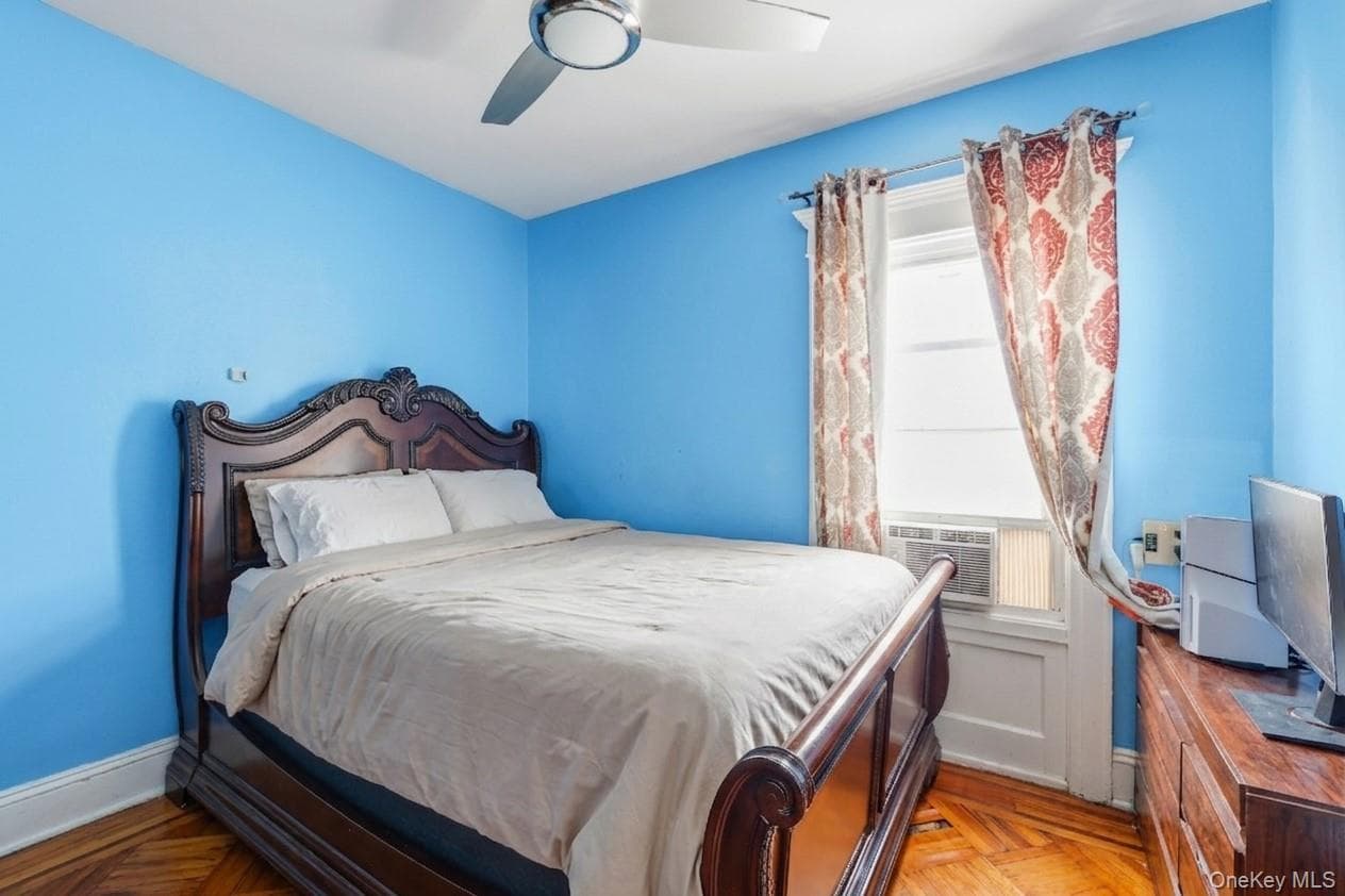 1667 E 51st Street thumbnail 16