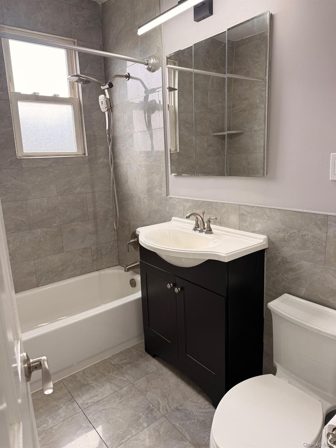 25 Trinity Place Unit: 3M thumbnail 4