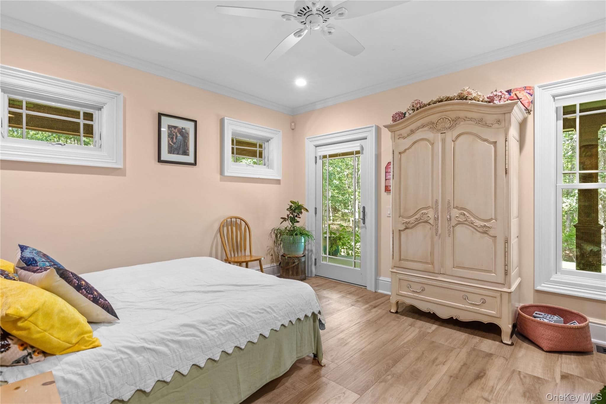 490 Wading River Road thumbnail 15