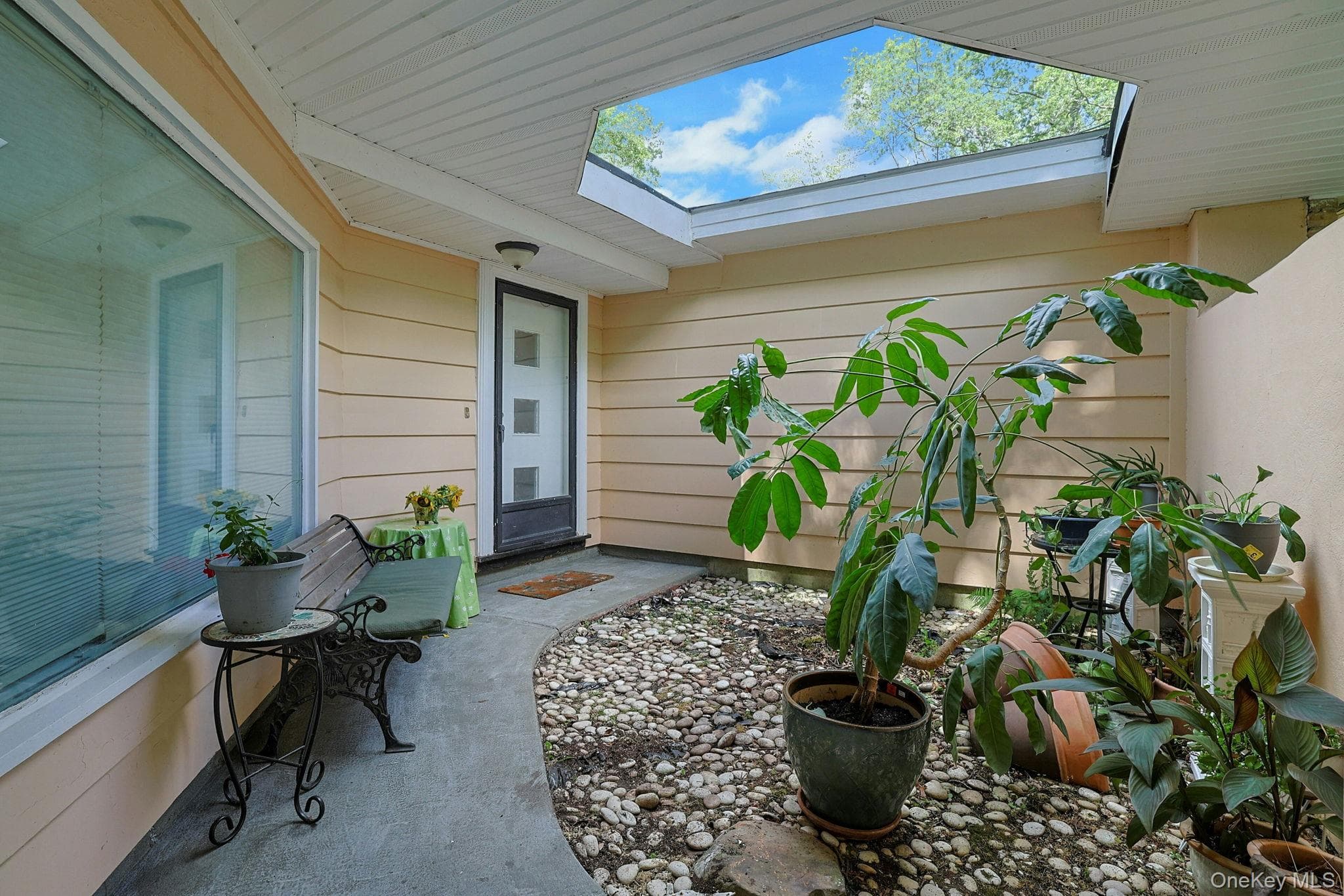 130 Apple Lane Drive thumbnail 4