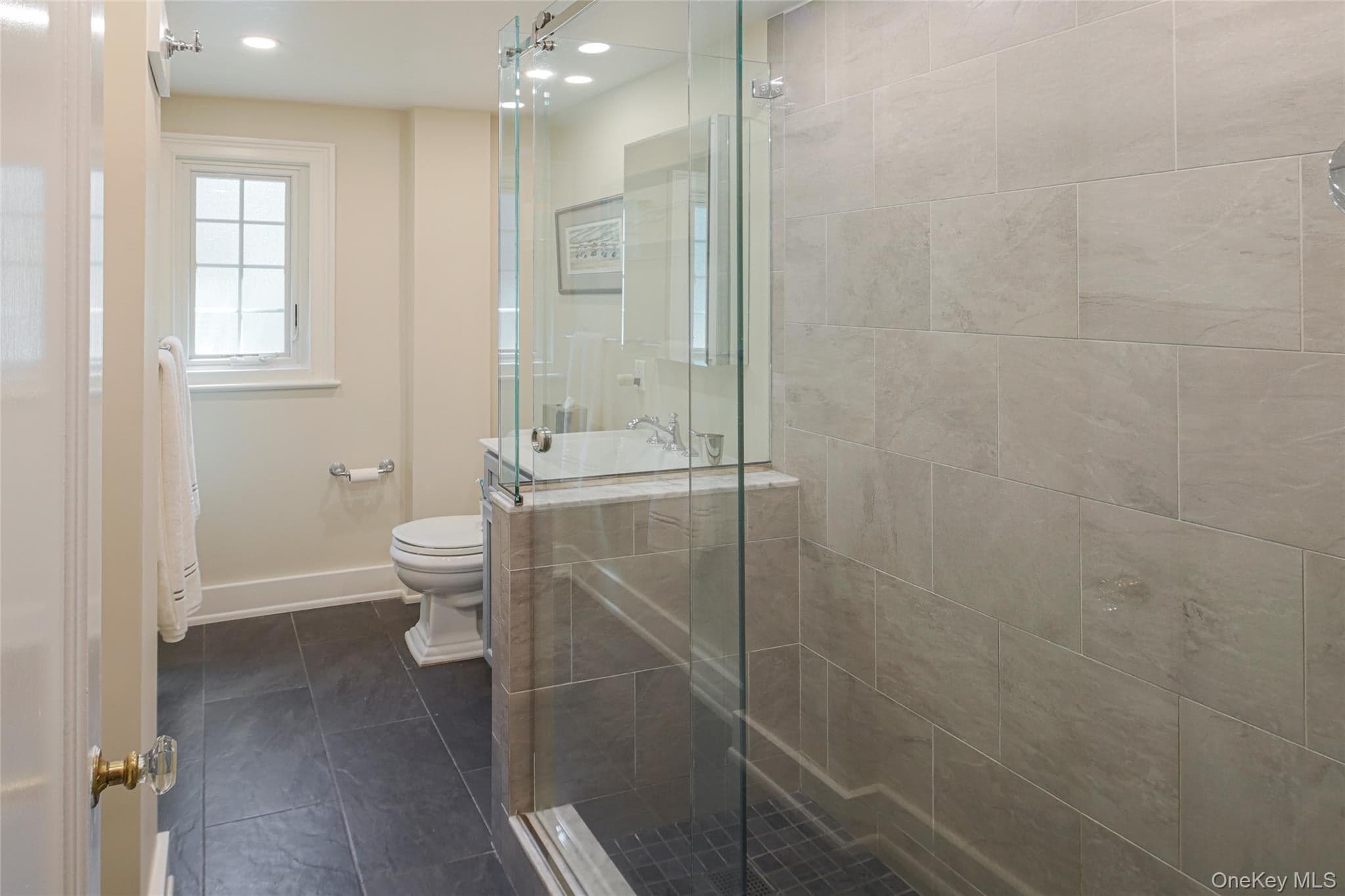 17 Beechtree Lane Unit: 2E thumbnail 14