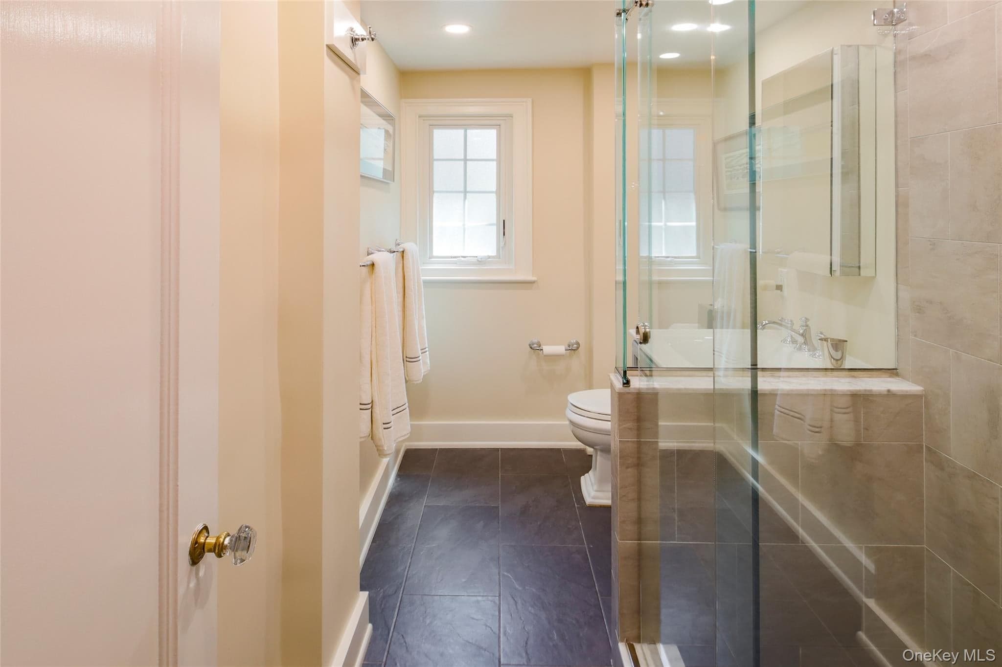 17 Beechtree Lane Unit: 2E thumbnail 13