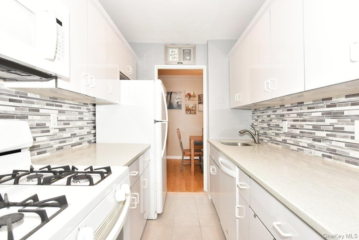 2 Birchwood Court Unit: 1C thumbnail 7