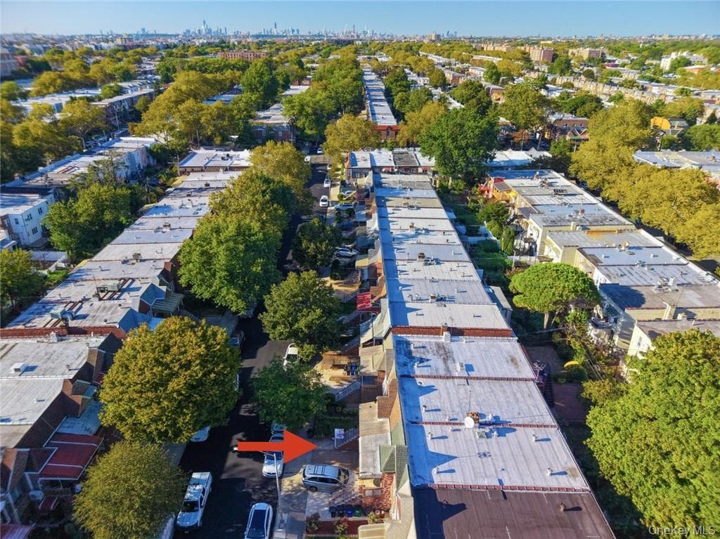 2345 E 26th Street thumbnail 25