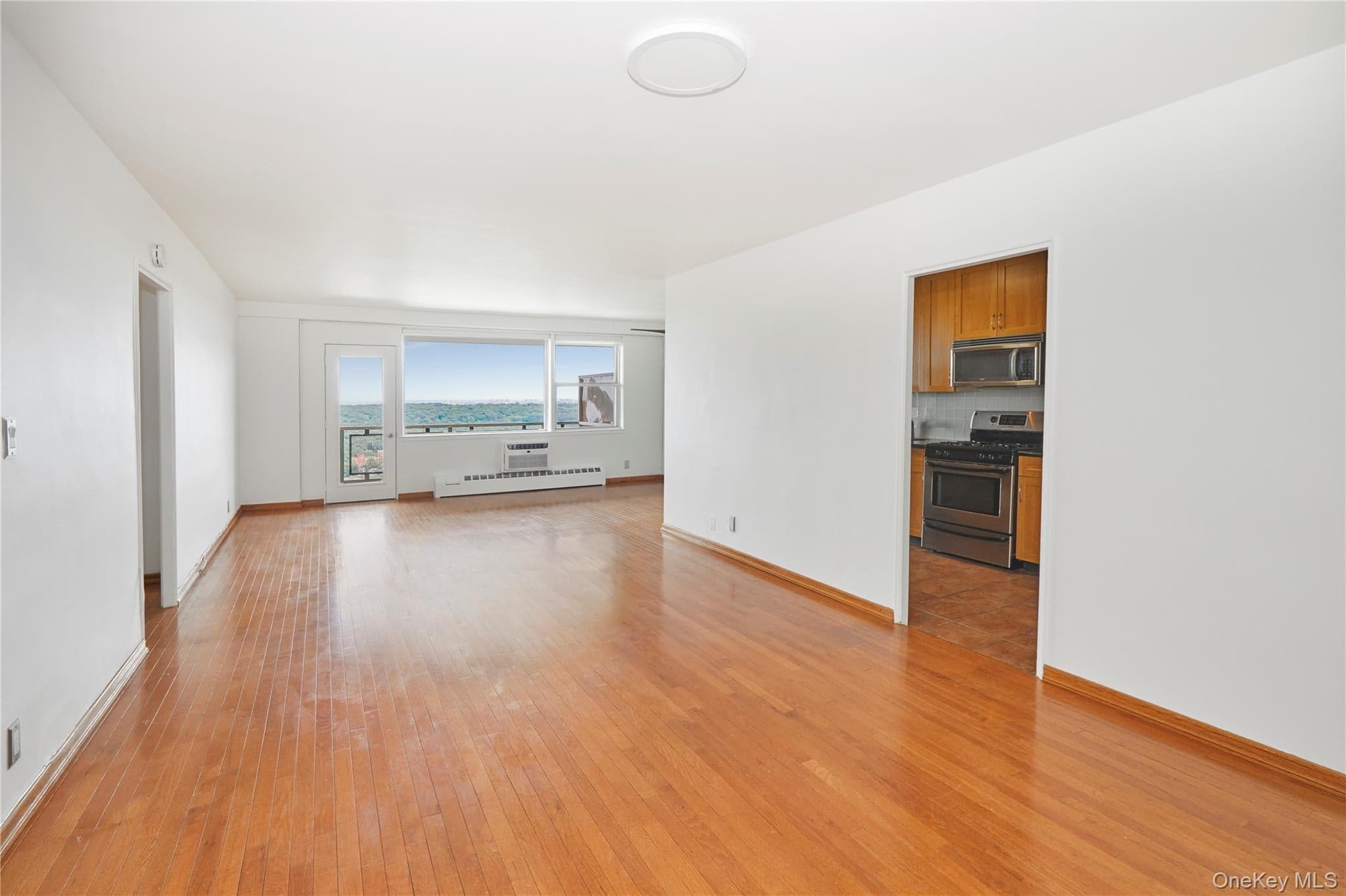 5700 Arlington Avenue Unit: 19G thumbnail 8