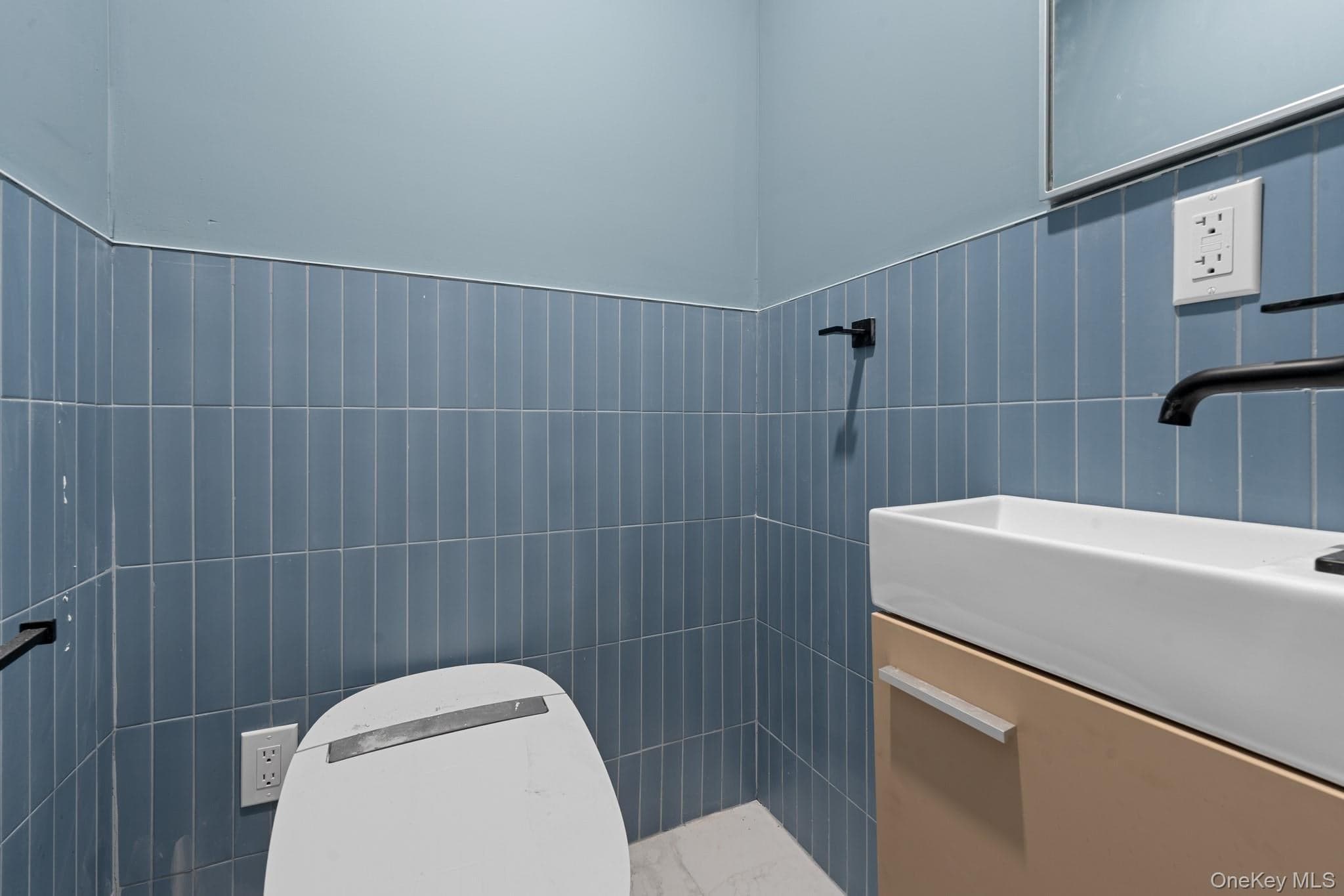 6923 Alderton Street thumbnail 6
