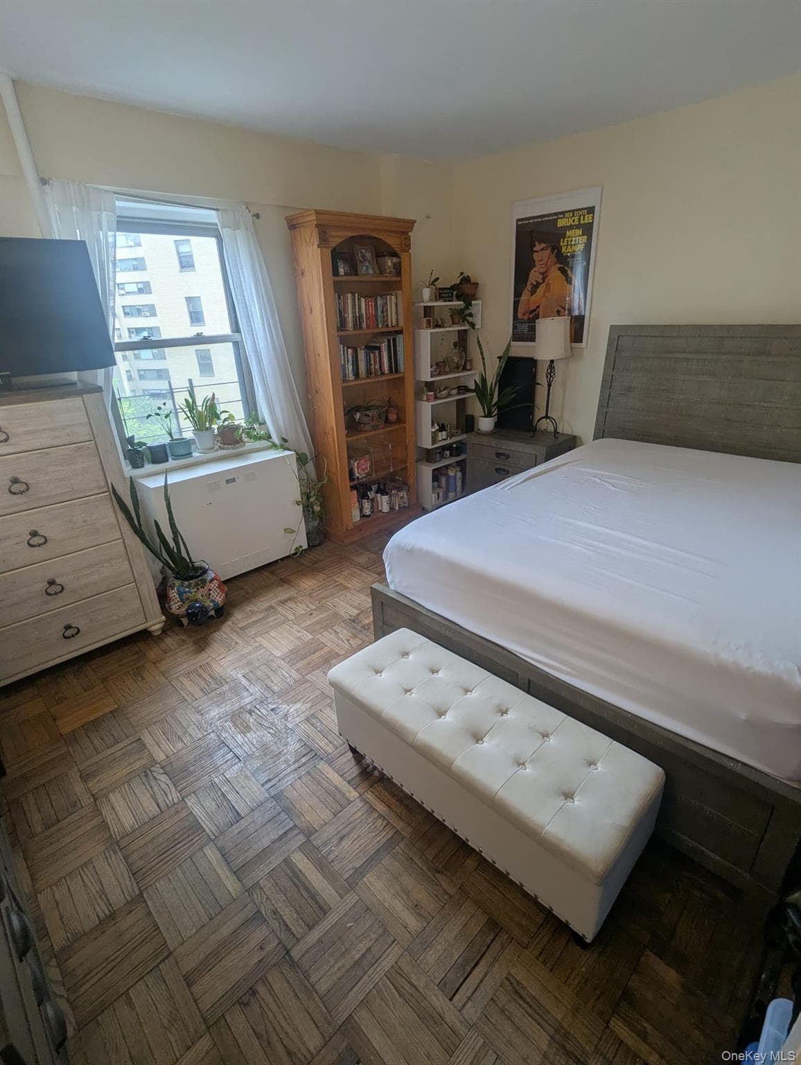 1 Fordham Hill Oval Unit: 10F, Bronx