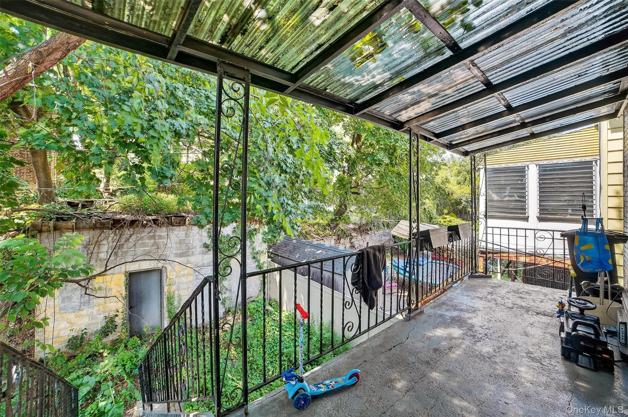 105 Palisade Avenue thumbnail 28
