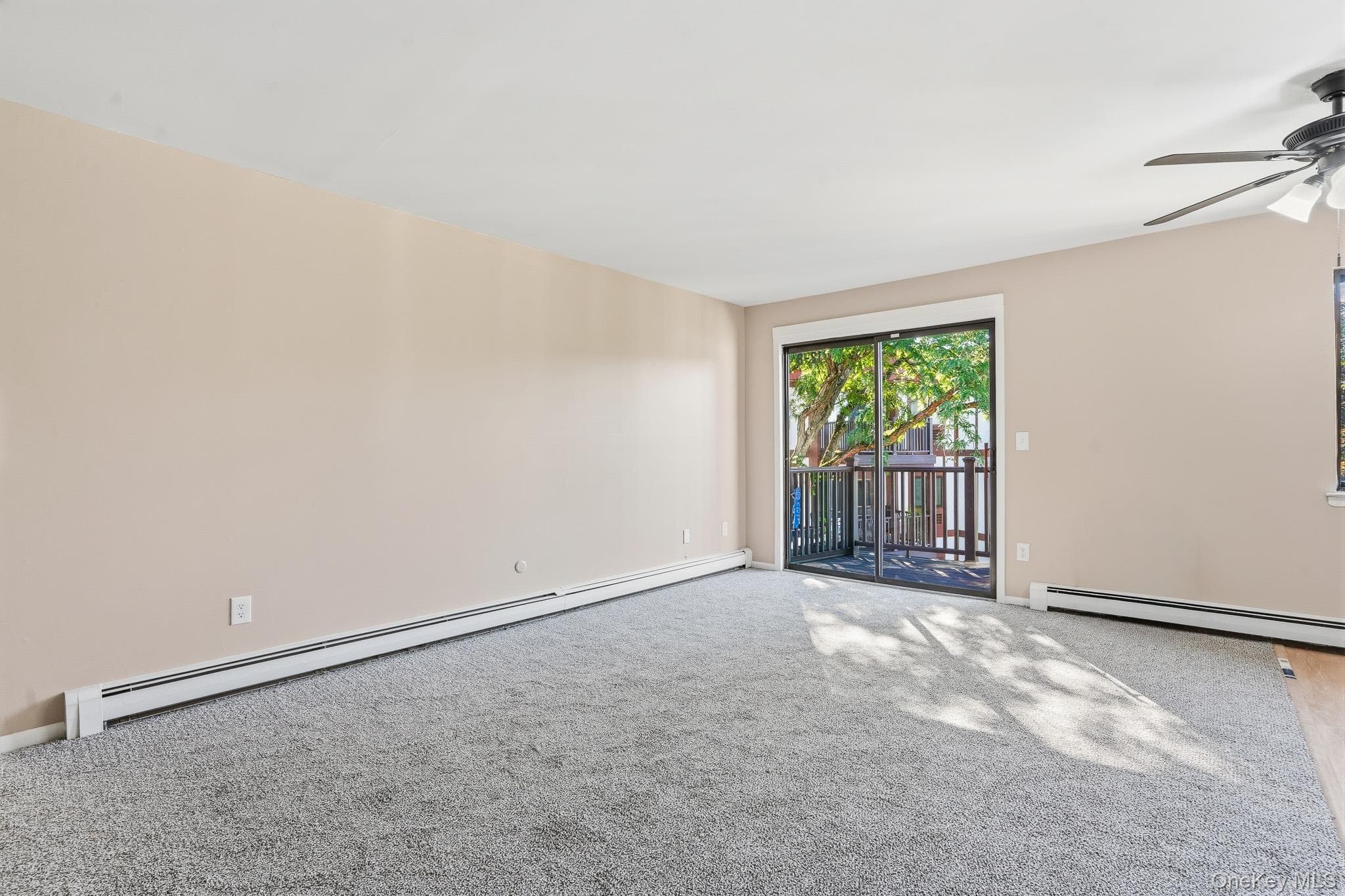12 Skyline Drive Unit: 8 thumbnail 7