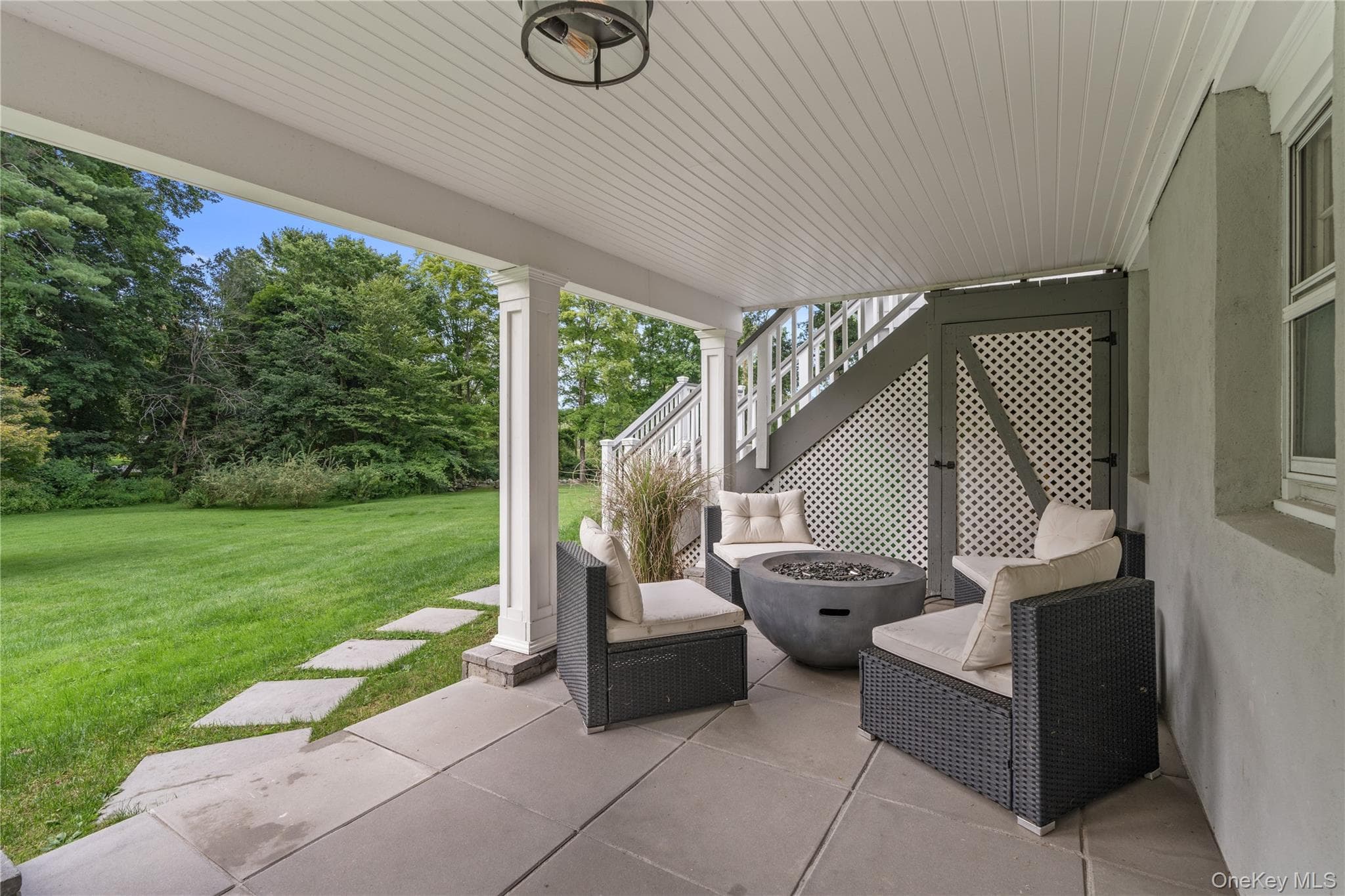 406 Bedford Road thumbnail 39
