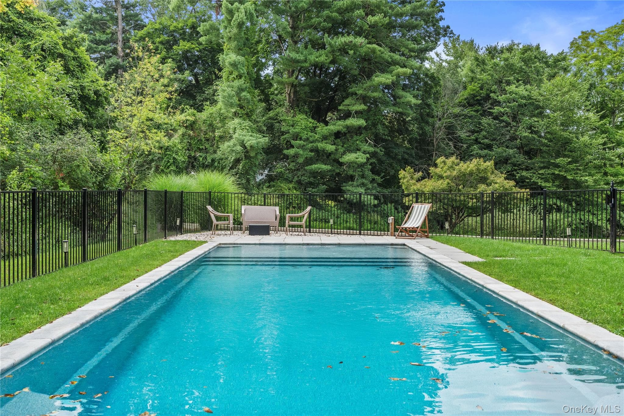 406 Bedford Road thumbnail 42