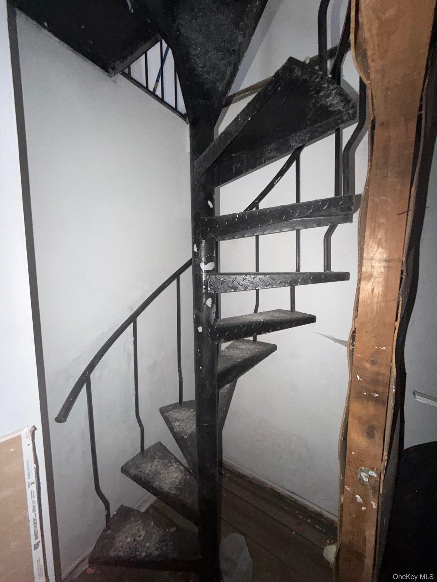 972 E 88th Street Unit: 1 thumbnail 4
