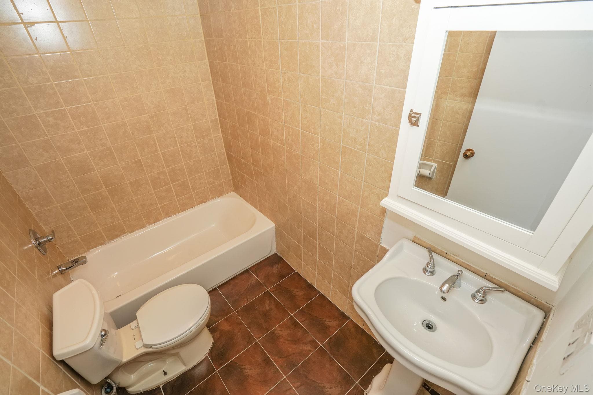 2166 Broadway Unit: 22B thumbnail 3