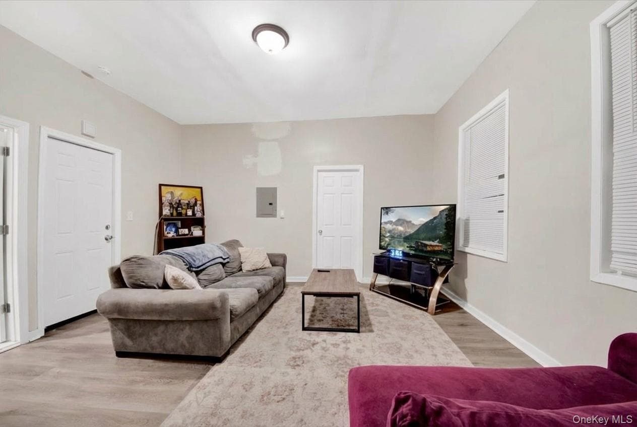 206 S 9th Avenue thumbnail 19