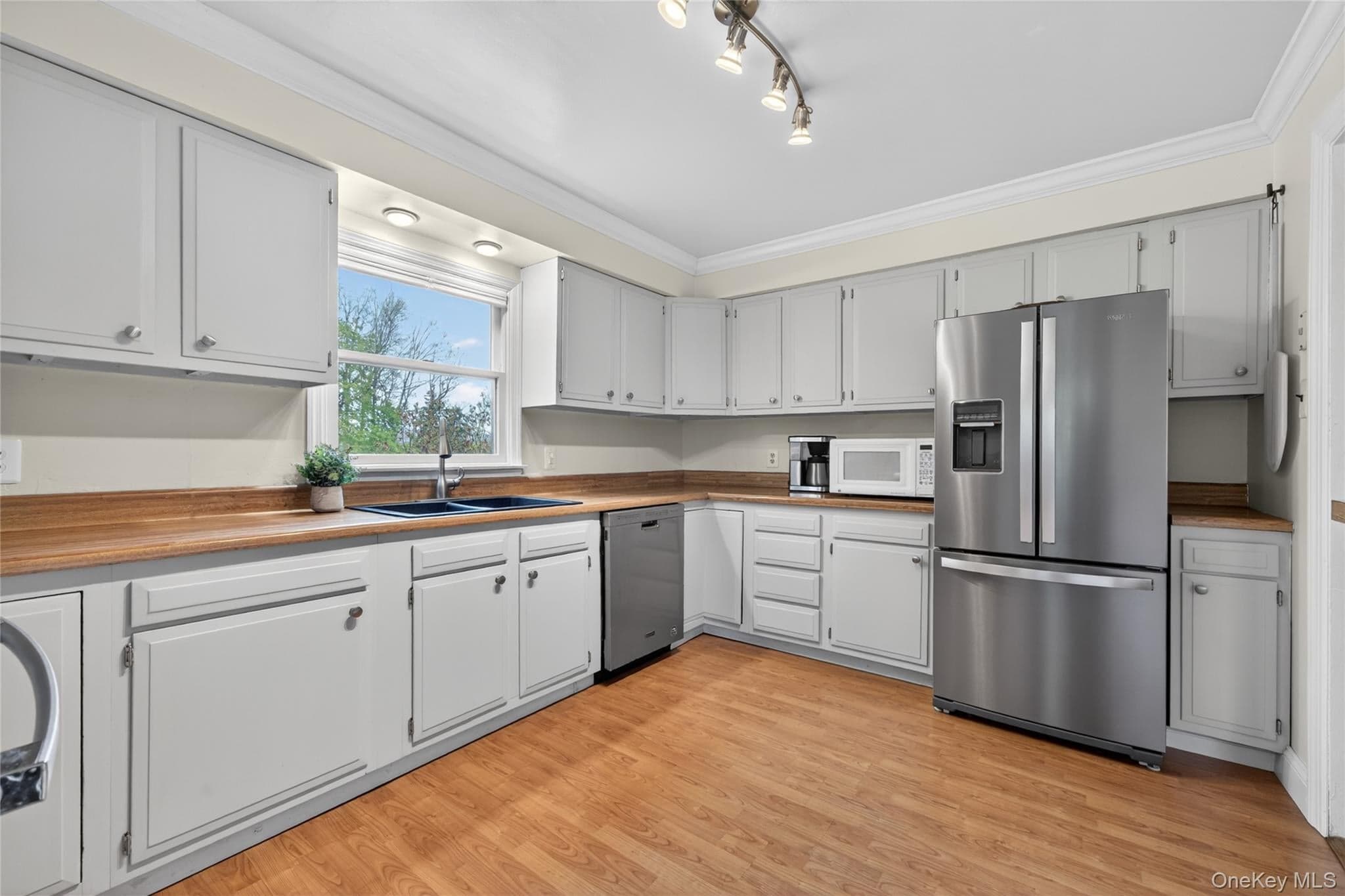 333 Oakland Avenue thumbnail 8