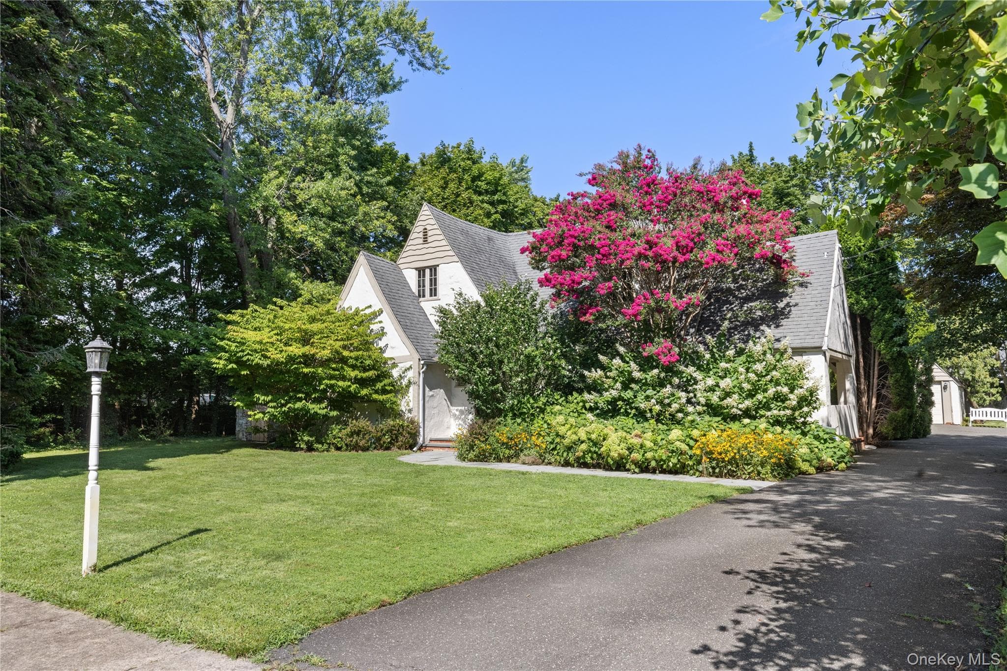 30 Merritts Pond Road thumbnail 3