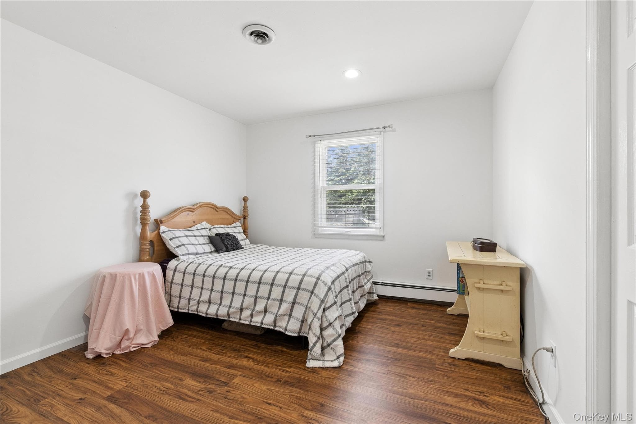 680 Westview Drive thumbnail 13