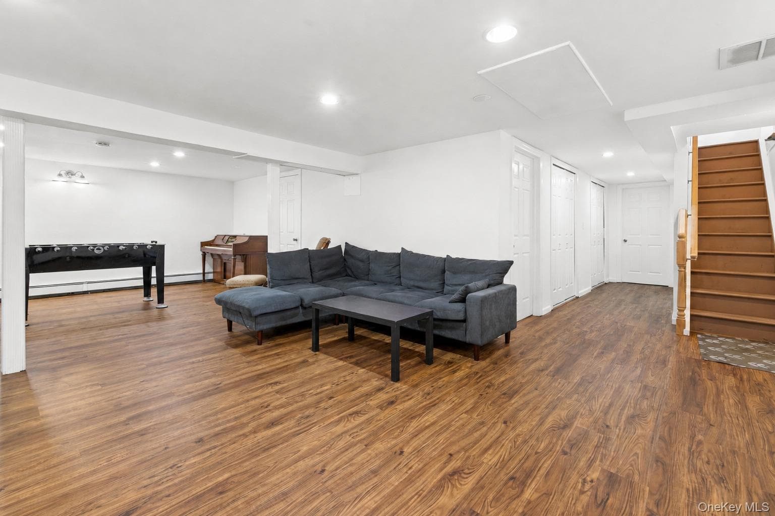680 Westview Drive thumbnail 16