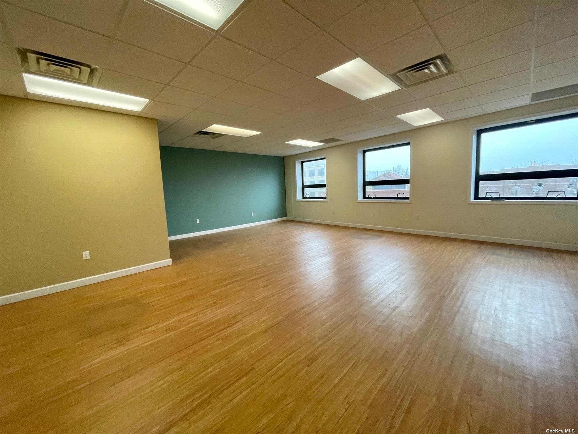 214-25 42nd Avenue thumbnail 2