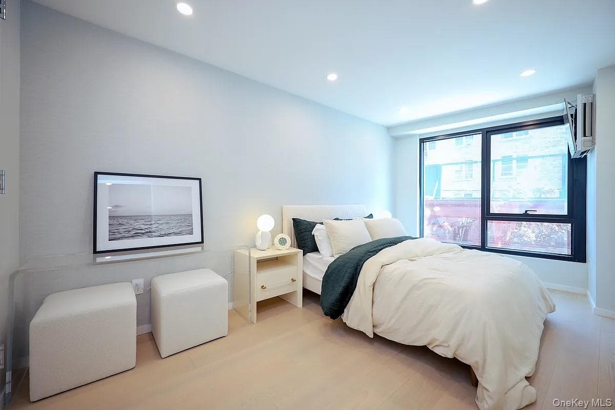 40-22 61st Street Unit: 5E thumbnail 5
