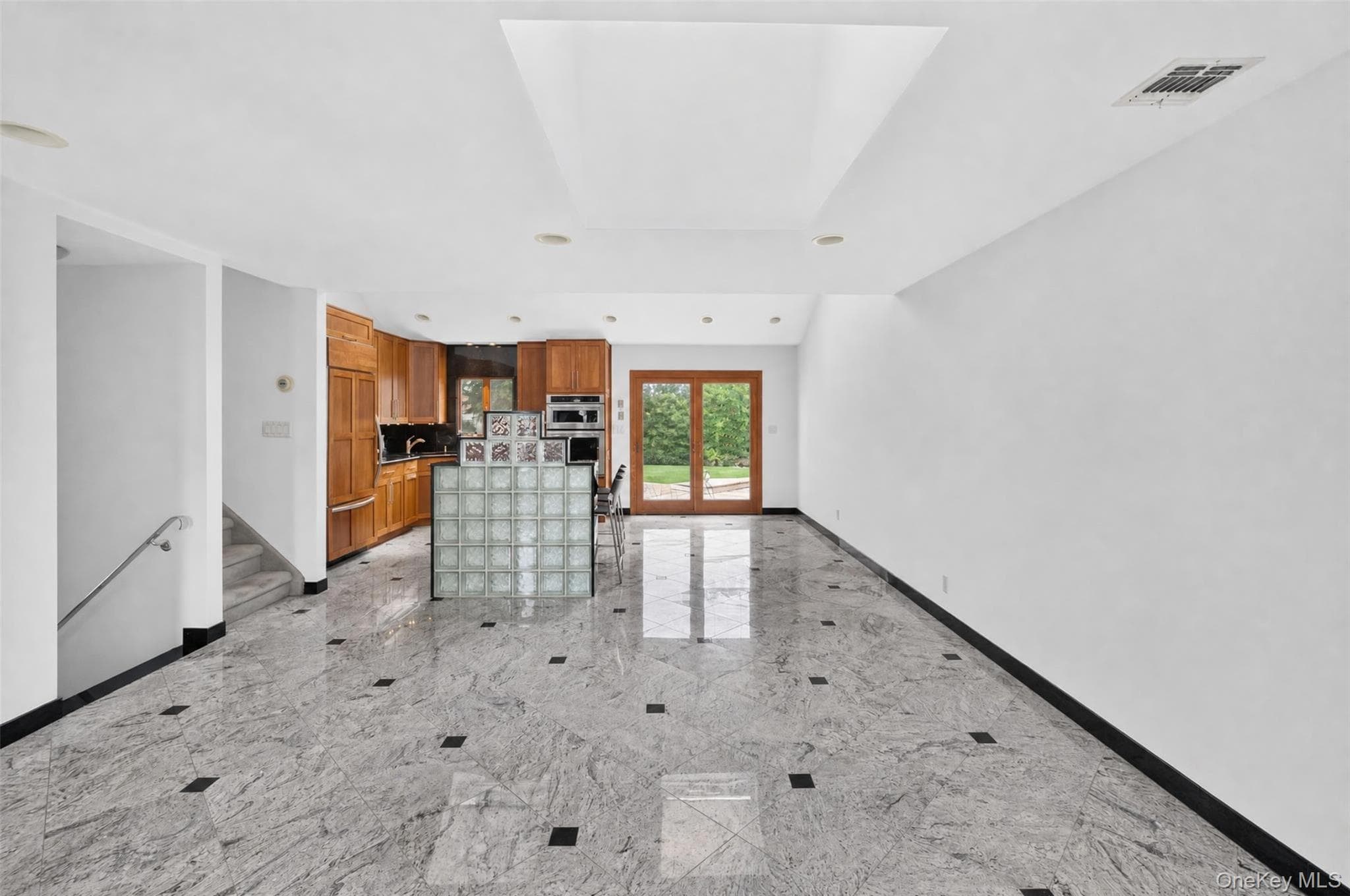 68 Briarwood Lane thumbnail 9