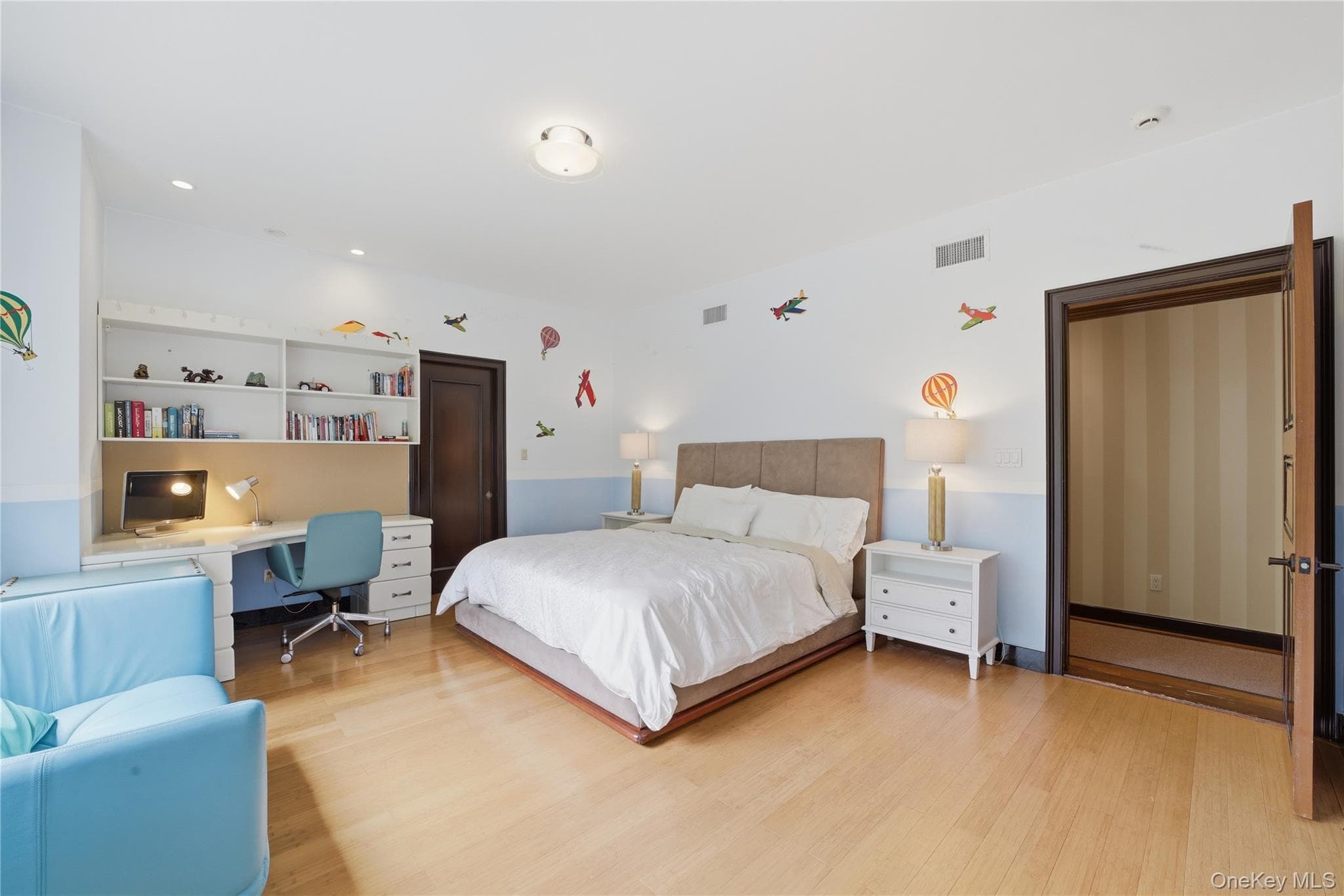 196 Mclain Street thumbnail 19