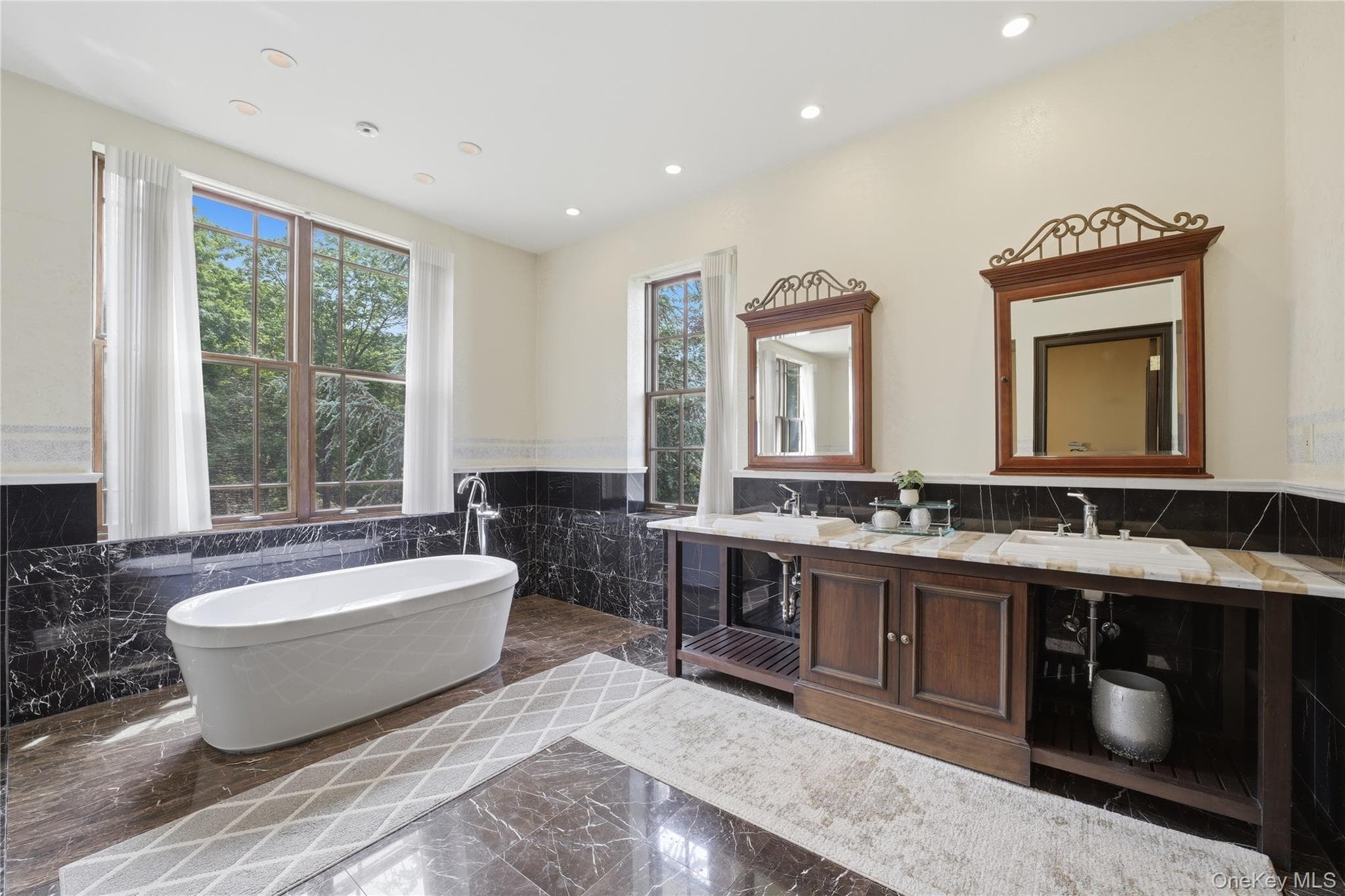 196 Mclain Street thumbnail 24