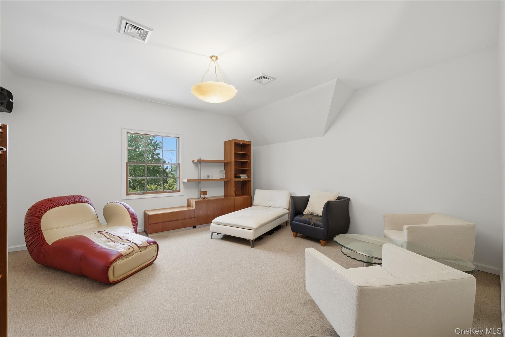 196 Mclain Street thumbnail 32