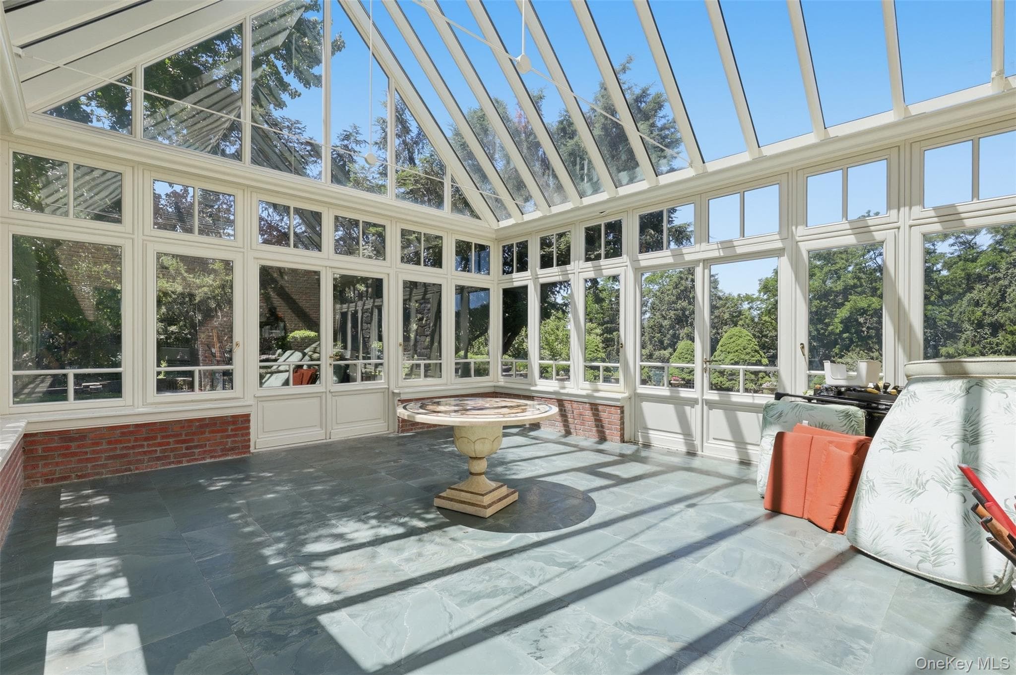 196 Mclain Street thumbnail 36
