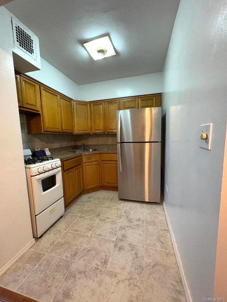 41-31 51st Street Unit: 6M thumbnail 5