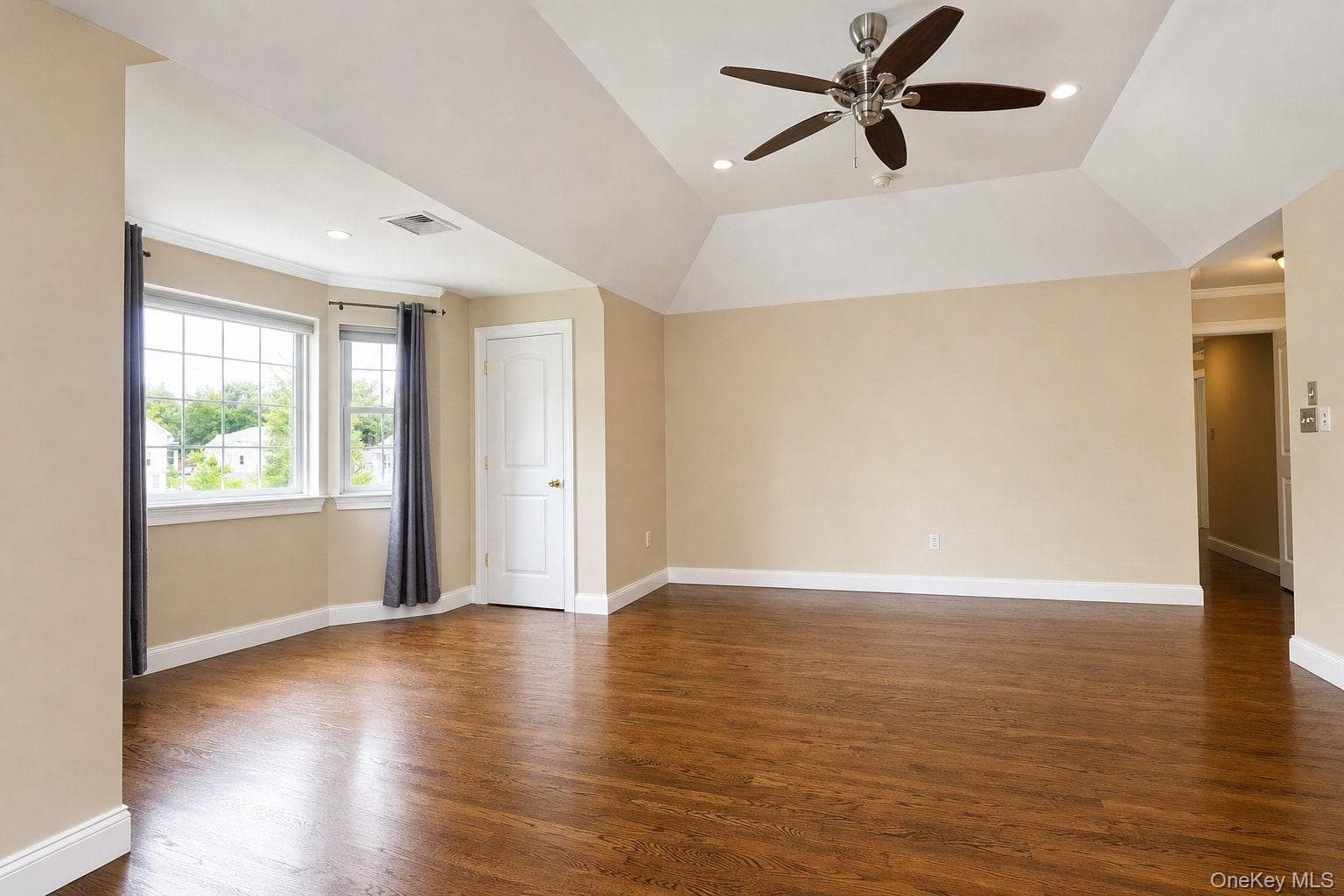 131 Winding Brook Court thumbnail 30