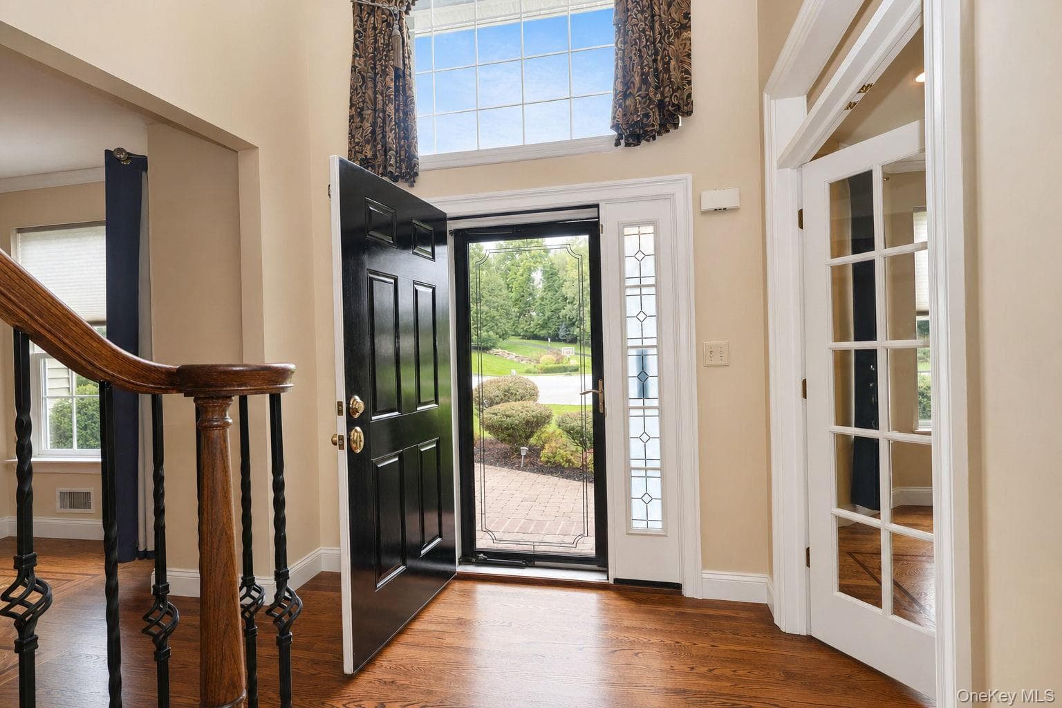 131 Winding Brook Court thumbnail 11