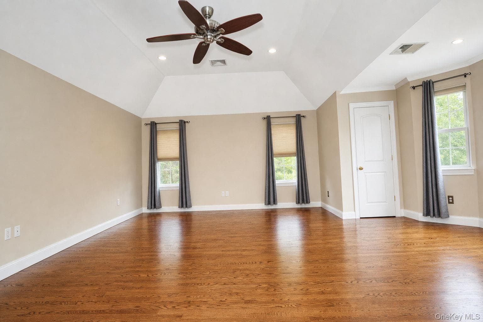 131 Winding Brook Court thumbnail 29