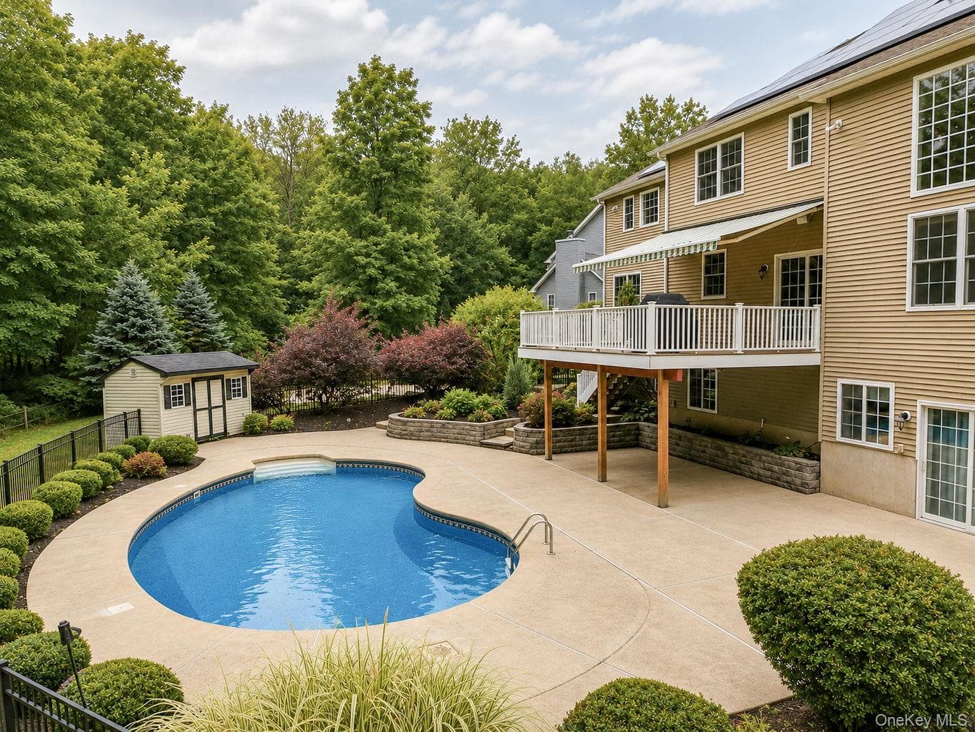 131 Winding Brook Court thumbnail 6