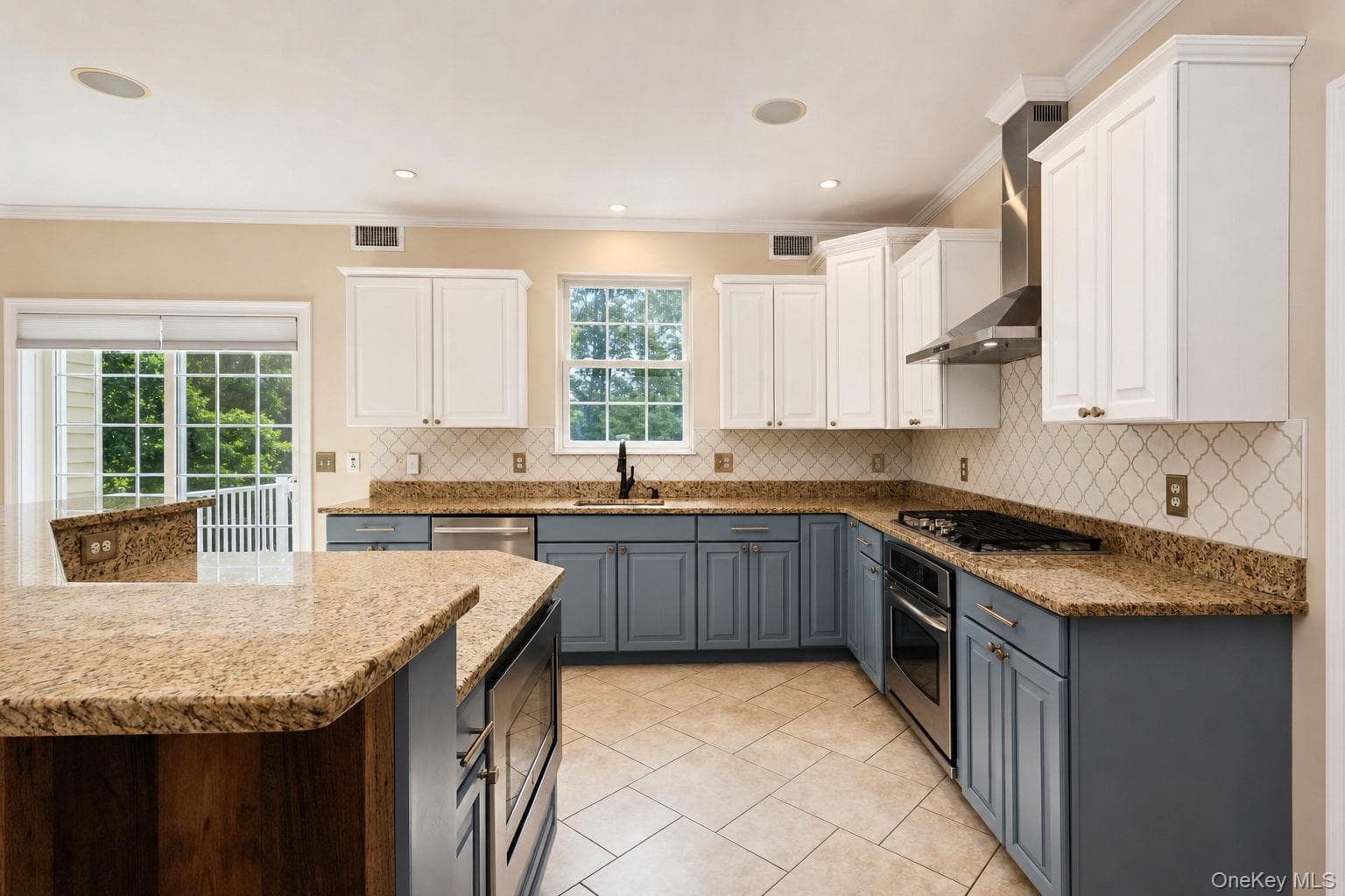131 Winding Brook Court thumbnail 22